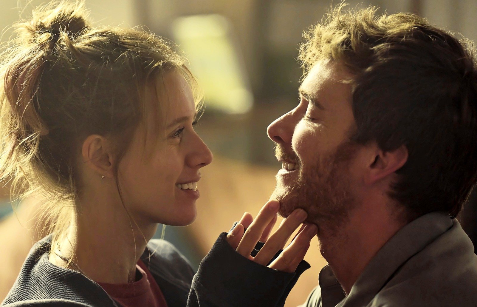Manuela Vellés y Pablo Rivero, entre los protagonistas de la nueva serie Prime Video Citas Barcelona