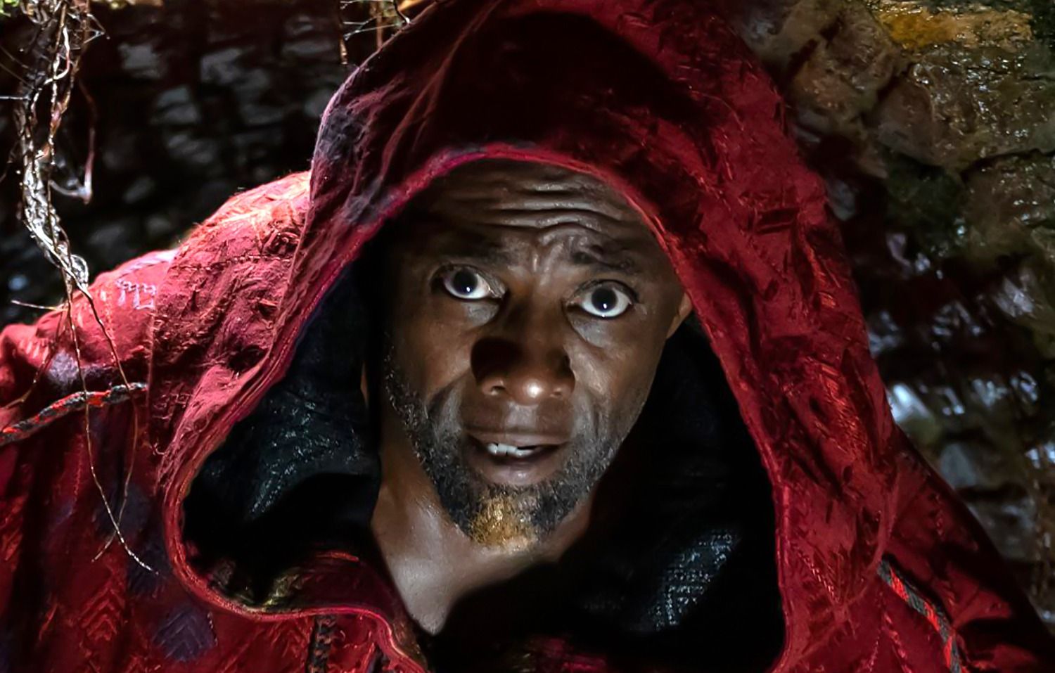 Idris Elba protagoniza la película fantástica Tres mil años esperándote