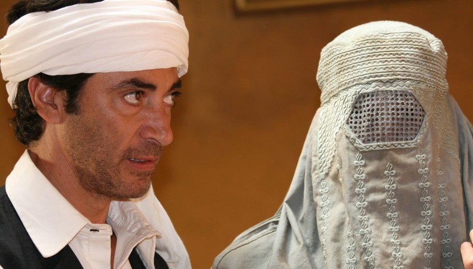 Rafael Rojas es Rashid en Un burka por amor