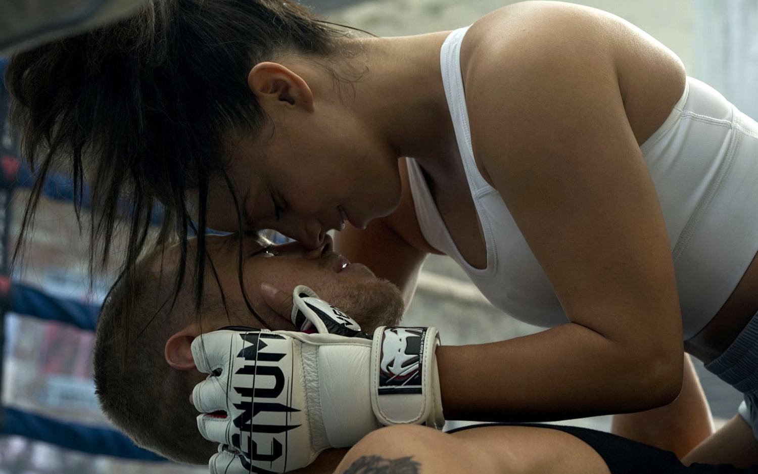 Adicción perfecta, una historia de amor, traición y lucha sin límites desde el viernes 24 de marzo en Amazon Prime Video