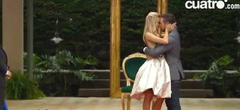 Corina y Pascual sellan su amor con un beso en la final de Un príncipe para Corina