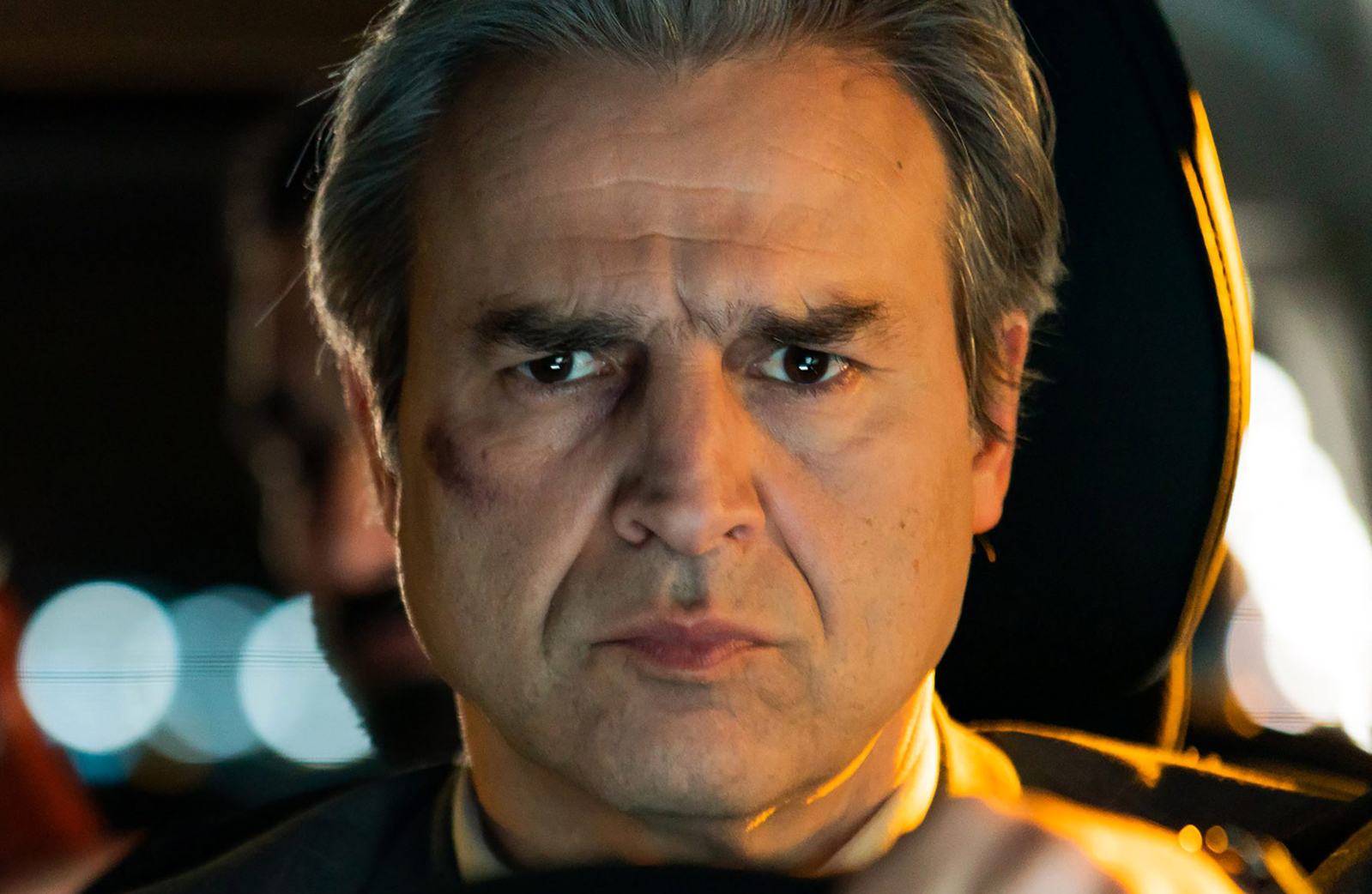 Alberto San Juan protagoniza la película de Álex de la Iglesia El cuarto pasajero, estreno el viernes 5 de mayo en Movistar Plus+